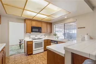 10333 Comanche, Riverside, CA 92503 - Photo 11