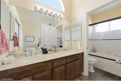 1003 Clearwood Avenue, Riverside, CA 92506 - Photo 25