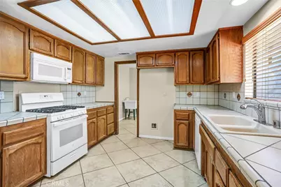 1466 Marion, Devore, CA 92407 - Photo 11