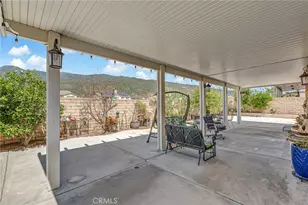 15356 Thistle St, Fontana, CA 92336 - Photo 41