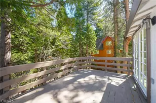 26220 Boulder, Twin Peaks, CA 92391 - Photo 13