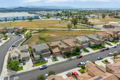 15507 Vanilla Bean Lane, Fontana, CA 92336 - Photo 51