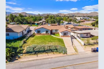 5382 Crest, Riverside, CA 92503 - Photo 7