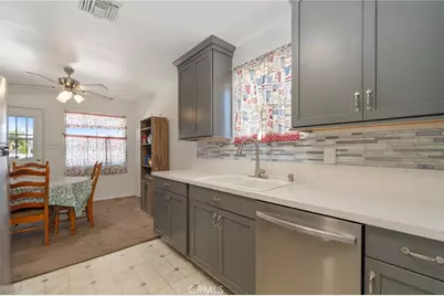 5382 Crest, Riverside, CA 92503 - Photo 15