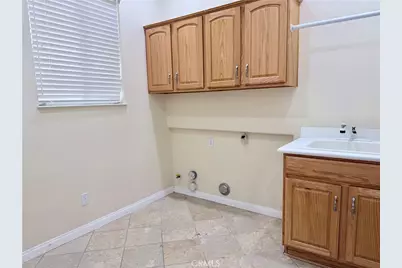 10906 Rockaway Glen, Apple Valley, CA 92308 - Photo 9