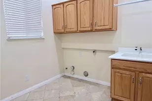 10906 Rockaway Glen, Apple Valley, CA 92308 - Photo 9