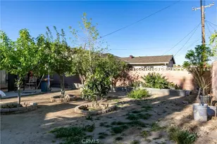 1017 W Ave H 8, Lancaster, CA 93534 - Photo 21