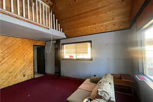 662 Riverside, Sugarloaf, CA 92386 - Photo 5