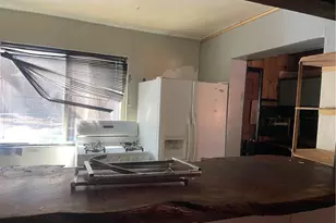 662 Riverside, Sugarloaf, CA 92386 - Photo 13