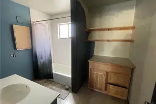 662 Riverside, Sugarloaf, CA 92386 - Photo 21