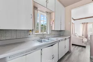 3655 Castalia Ave, Los Angeles, CA 90032 - Photo 11