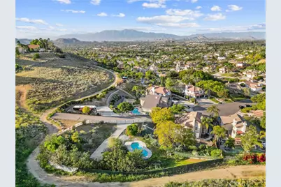 11358 Breithorn Court, Riverside, CA 92503 - Photo 47