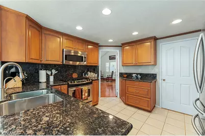 11358 Breithorn Court, Riverside, CA 92503 - Photo 13