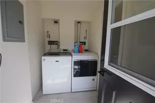 1322 Campus, Redlands, CA 92374 - Photo 41