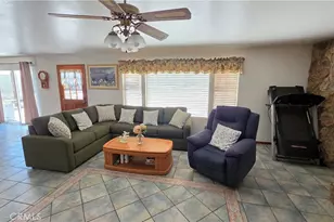 23729 Citrus Ave, Perris, CA 92570 - Photo 21