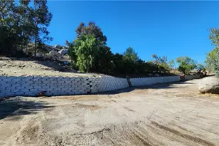 23729 Citrus Ave, Perris, CA 92570 - Photo 47