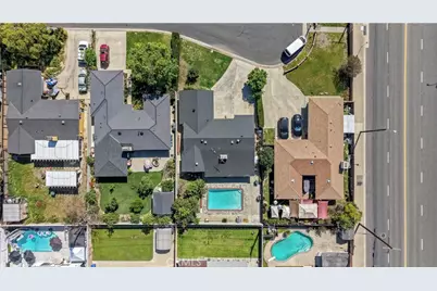 907 E Ghent, Azusa, CA 91702 - Photo 21