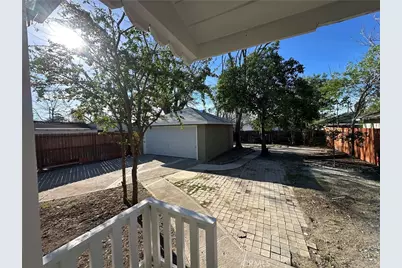 209 E 11th Street, San Bernardino, CA 92410 - Photo 15