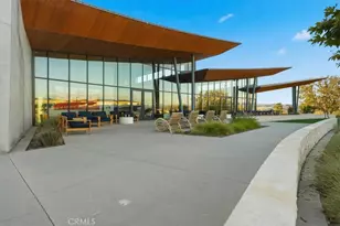 27317 Bear Creek Ln, Valencia, CA 91381 - Photo 23