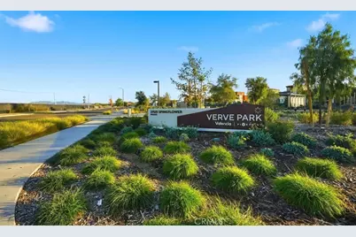 27317 Bear Creek Lane, Valencia, CA 91381 - Photo 35