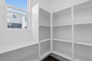 27317 Bear Creek Ln, Valencia, CA 91381 - Photo 9