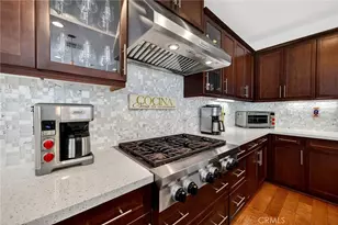 39060 Lonesome Spur, Temecula, CA 92591 - Photo 13