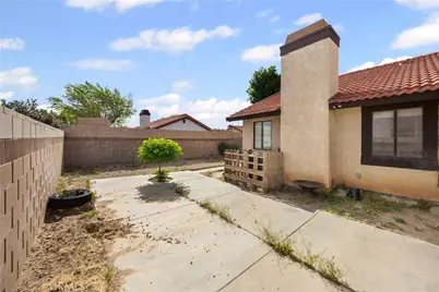 37112 Calle Amigo, Palmdale, CA 93550 - Photo 29