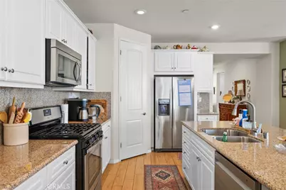 19120 Tiempo, Apple Valley, CA 92308 - Photo 13