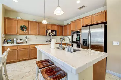 25960 Corte Antigua, Moreno Valley, CA 92551 - Photo 11