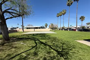 25350 Santiago, Moreno Valley, CA 92551 - Photo 29