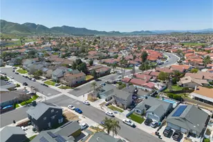 1393 Rabbit Peak, Hemet, CA 92545 - Photo 33