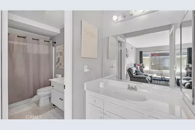 1913 W Wakeham, Santa Ana, CA 92704 - Photo 15