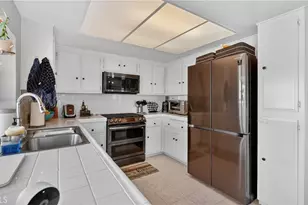 1913 W Wakeham, Santa Ana, CA 92704 - Photo 15