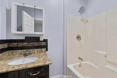 15833 Sago, Apple Valley, CA 92307 - Photo 11