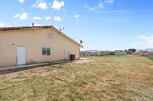 15833 Sago, Apple Valley, CA 92307 - Photo 29