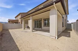 23704 Wilcox Dr, Newhall, CA 91321 - Photo 25