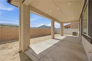 23704 Wilcox Dr, Newhall, CA 91321 - Photo 23