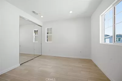 23704 Wilcox Drive, Newhall, CA 91321 - Photo 13