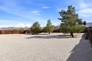 13475 Apple Blossom, Apple Valley, CA 92308 - Photo 27