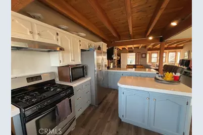 33466 Angeles, Green Valley Lake, CA 92341 - Photo 7