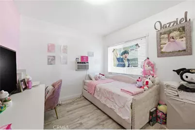 187 E Temple, San Bernardino, CA 92410 - Photo 17