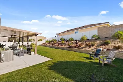 6529 Zion Way, Jurupa, CA 92509 - Photo 33