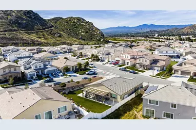 6529 Zion Way, Jurupa, CA 92509 - Photo 39