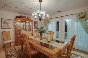 27720 St Bernard Ln, Lake Arrowhead, CA 92352 - Photo 13