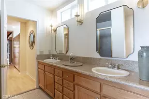 27720 St Bernard Ln, Lake Arrowhead, CA 92352 - Photo 31