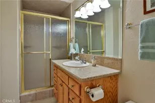 27720 St Bernard Ln, Lake Arrowhead, CA 92352 - Photo 39