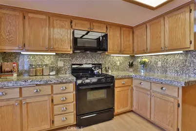 27720 St Bernard Lane, Lake Arrowhead, CA 92352 - Photo 19