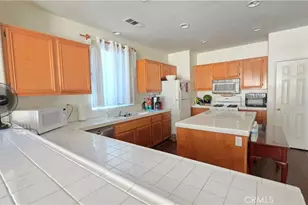 24852 Picnic Ln, Wildomar, CA 92595 - Photo 17