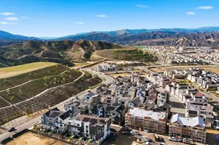 27323 Seven Oaks Ln, Valencia, CA 91381 - Photo 43