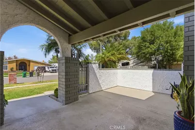 1019 Meadowview Court, Corona, CA 92880 - Photo 7